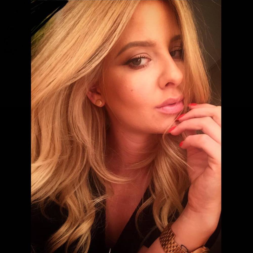 Meet your Posher, Emily